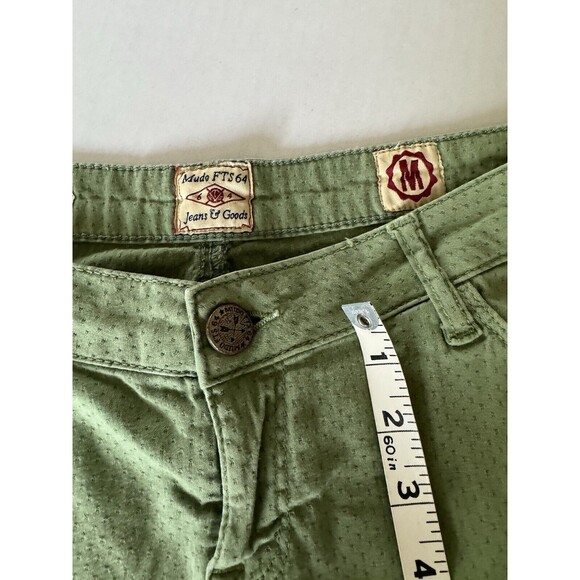 MudoFTS 64 Comfortable Green Shorts with Print and Pockets Size Medium - Picture 10 of 12